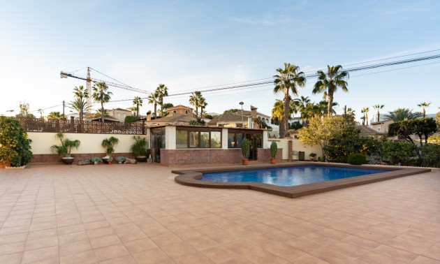 Herverkoop - Villa - Torrevieja - Los Balcones