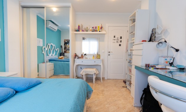Herverkoop - Villa - Torrevieja - Los Balcones