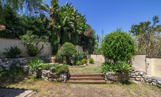 Resale - Villa - Benahavis - La Quinta