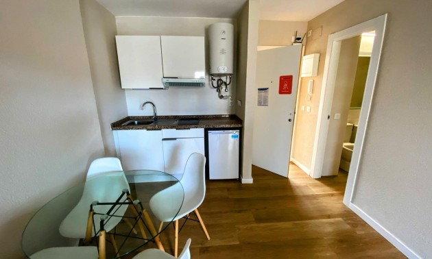 Herverkoop - Apartment - Benidorm - Rincón de Loix