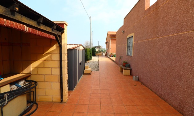 Resale - Country House - Daya Vieja