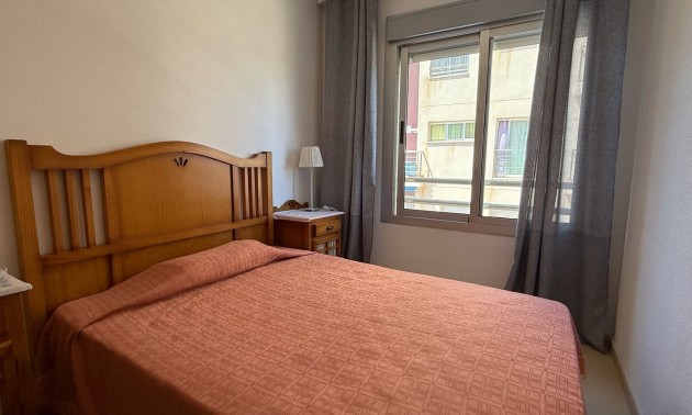Herverkoop - Apartment - Torrevieja - Punta Prima