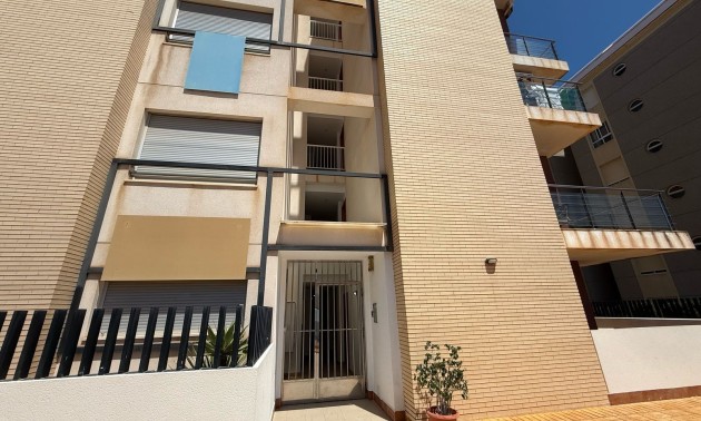 Herverkoop - Apartment - Torrevieja - Punta Prima
