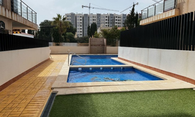 Herverkoop - Apartment - Torrevieja - Punta Prima