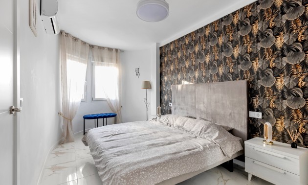 Herverkoop - Apartment - Torrevieja - La Mata