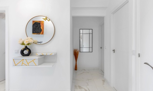 Herverkoop - Apartment - Torrevieja - La Mata