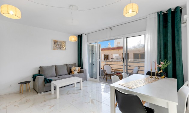 Herverkoop - Apartment - Torrevieja - La Mata
