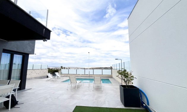 Herverkoop - Villa - Torrevieja - Los Altos