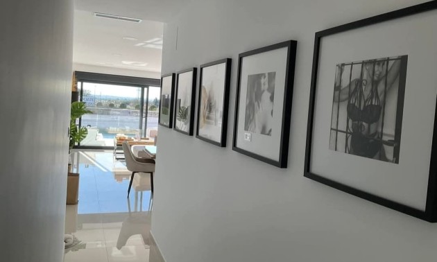 Herverkoop - Villa - San Fulgencio - Urbanización La Marina