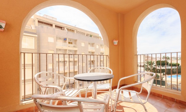Herverkoop - Apartment - Torrevieja - Playa Los Locos