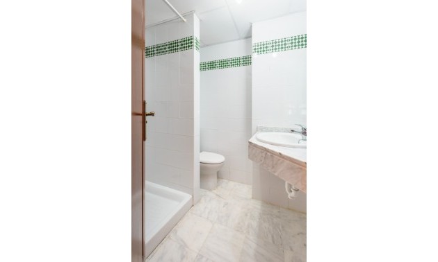 Herverkoop - Apartment - Torrevieja - Playa Los Locos