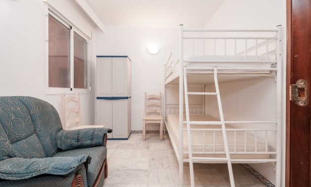 Herverkoop - Apartment - Torrevieja - Playa Los Locos