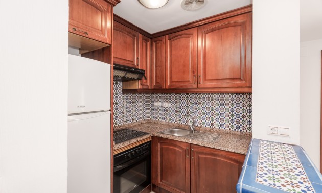 Herverkoop - Apartment - Torrevieja - Playa Los Locos