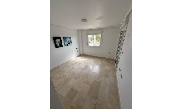 Resale - Villa - Guardamar del Segura - El Raso