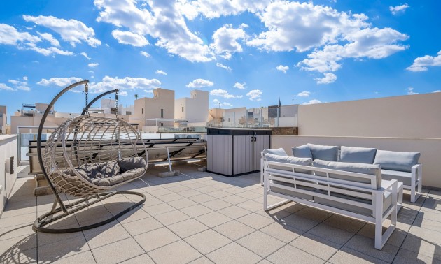 Herverkoop - Villa - Orihuela Costa - Villamartín