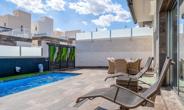 Herverkoop - Villa - Orihuela Costa - Villamartín