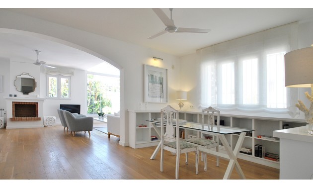 Herverkoop - Villa - Elche - La Marina