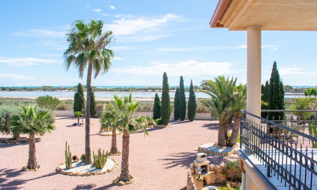 Herverkoop - Villa - Elche - La Marina