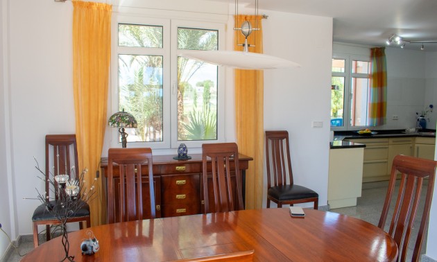 Herverkoop - Villa - Elche - La Marina