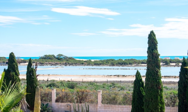 Herverkoop - Villa - Elche - La Marina