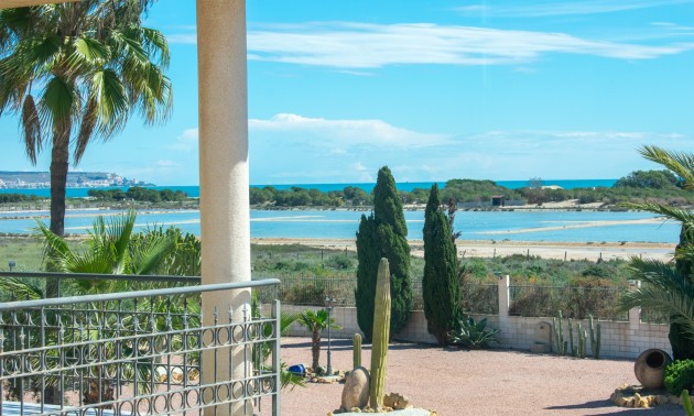 Herverkoop - Villa - Elche - La Marina