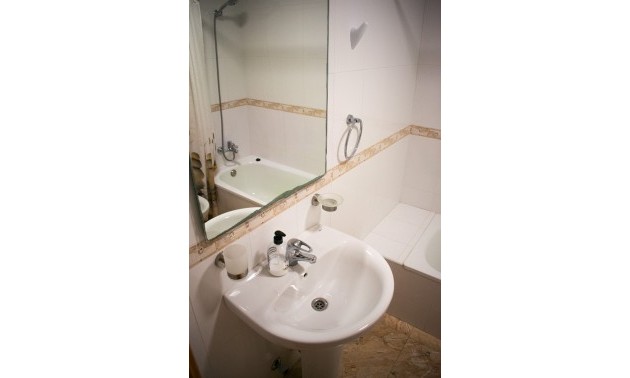 Herverkoop - Apartment - Torrevieja - Playa Los Locos