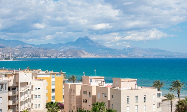 Resale - Apartment - Alicante - El Campello