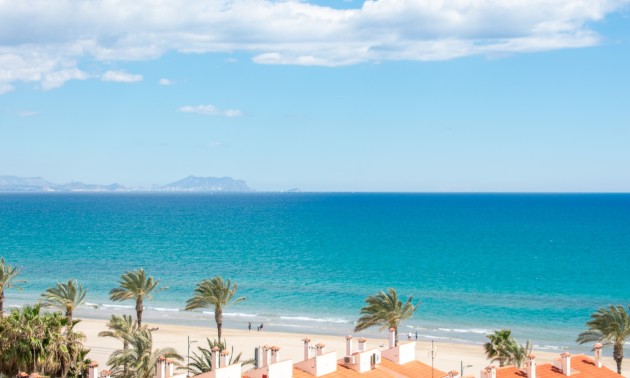 Resale - Apartment - Alicante - El Campello