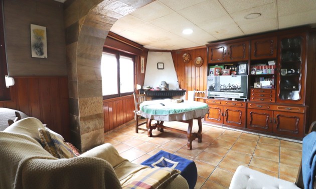 Herverkoop - Villa - Heredades - Heredades - Village