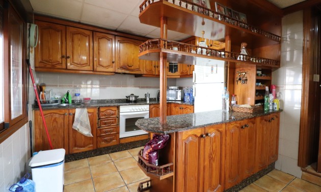 Herverkoop - Villa - Heredades - Heredades - Village
