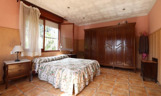 Herverkoop - Villa - Heredades - Heredades - Village