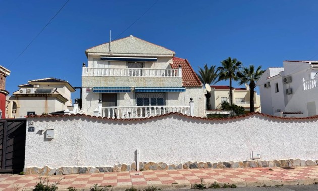 Herverkoop - Villa - Ciudad Quesada
