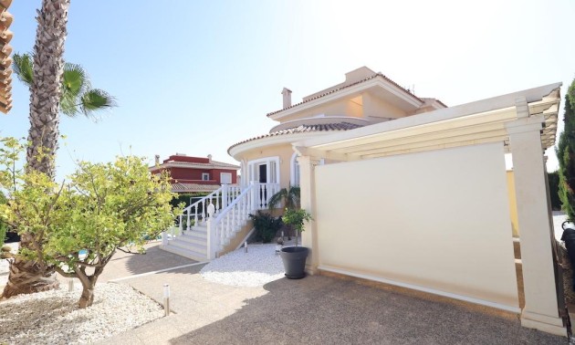 Revente - Villa - Ciudad Quesada