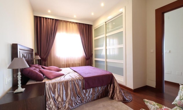 Revente - Villa - Ciudad Quesada