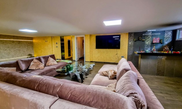 Herverkoop - Villa - Torrevieja - La Mata