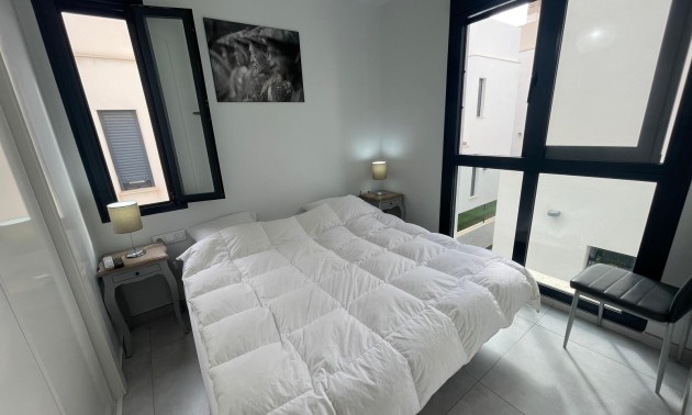 Herverkoop - Villa - Orihuela Costa - Villamartín