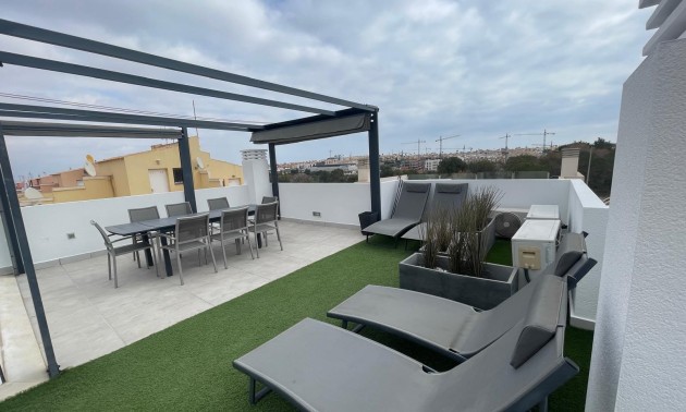 Herverkoop - Villa - Orihuela Costa - Villamartín