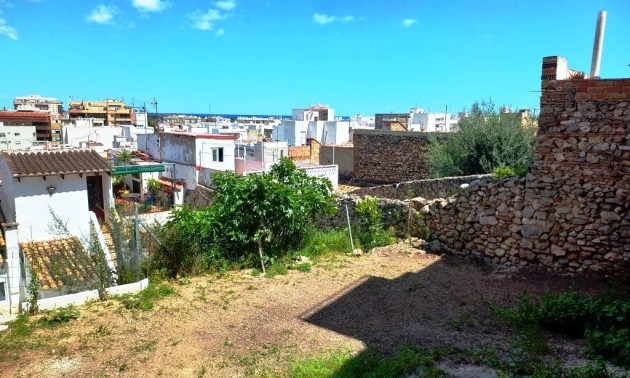 Revente - Maison de ville - Oliva