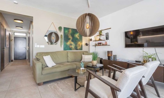 Herverkoop - Villa / Semi-detached Villa - Torrevieja - Torreta Florida
