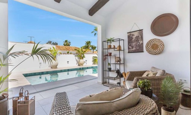 Herverkoop - Villa / Semi-detached Villa - Torrevieja - Torreta Florida