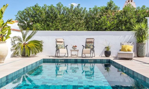 Herverkoop - Villa / Semi-detached Villa - Torrevieja - Torreta Florida