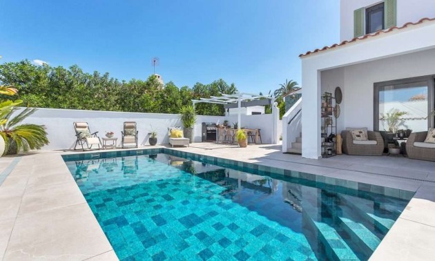 Herverkoop - Villa / Semi-detached Villa - Torrevieja - Torreta Florida