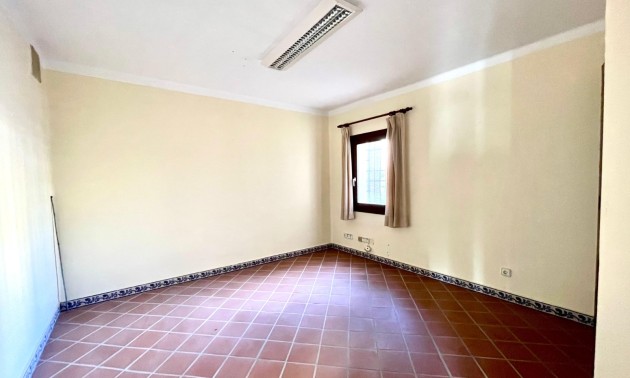 Herverkoop - Reclame - Torrevieja - Playa Los Locos