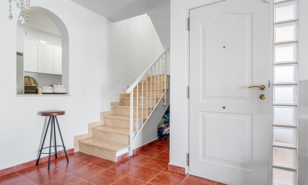 Resale - Villa - Orihuela Costa - Villamartín