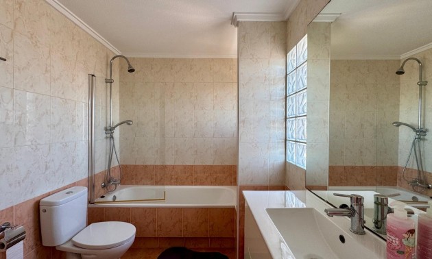 Herverkoop - Villa - Torrevieja - Los Altos*