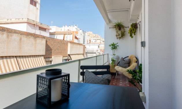Herverkoop - Apartment - Alicante - - Centro  -
