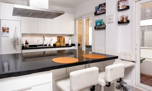 Herverkoop - Apartment - Alicante - - Centro  -