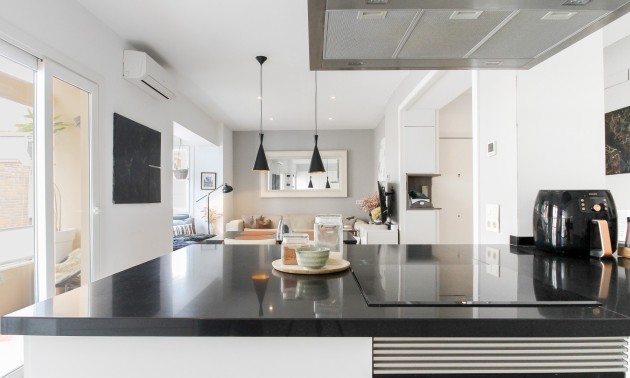 Herverkoop - Apartment - Alicante - - Centro  -