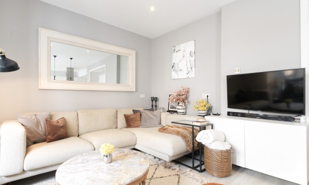 Herverkoop - Apartment - Alicante - - Centro  -