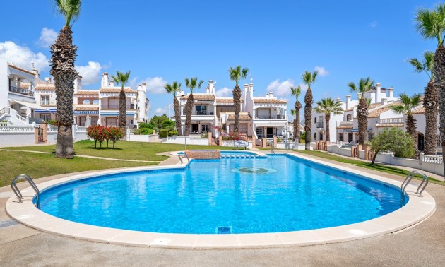 Herverkoop - Villa - Orihuela Costa - Los Dolses
